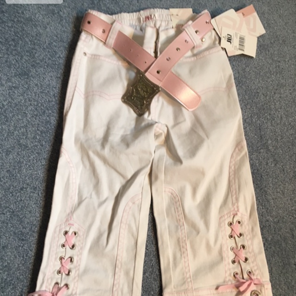 JLo girls capris with belt